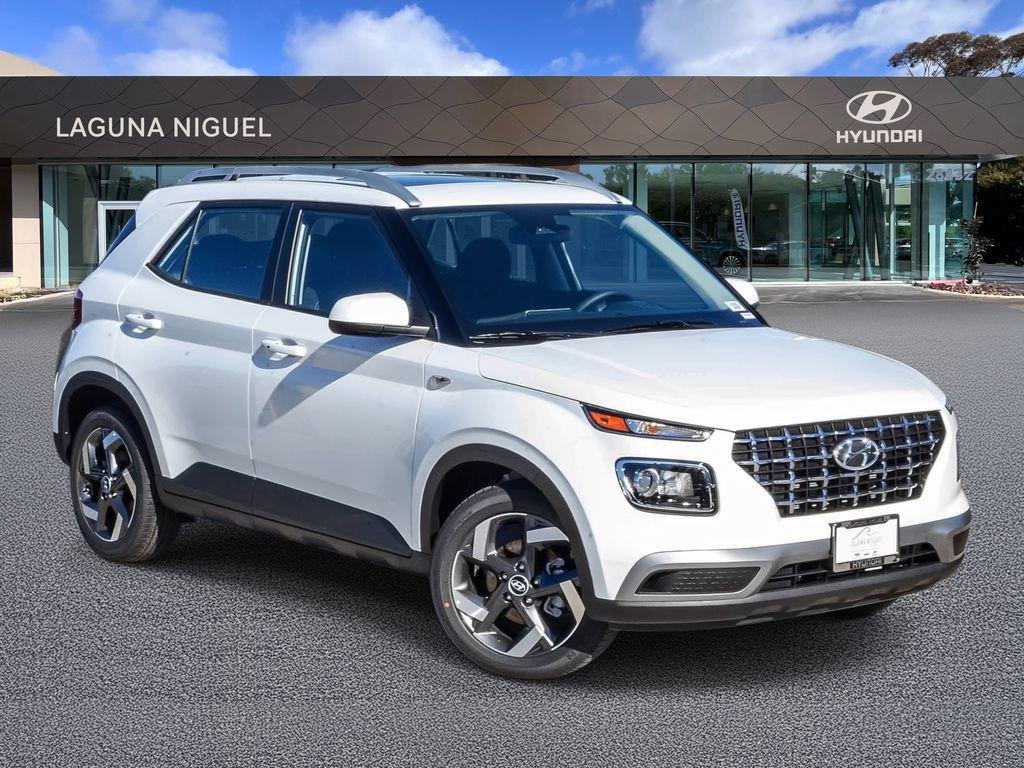 2026 Hyundai Venue SEL w/ 2-Tone Roof IVT's photo