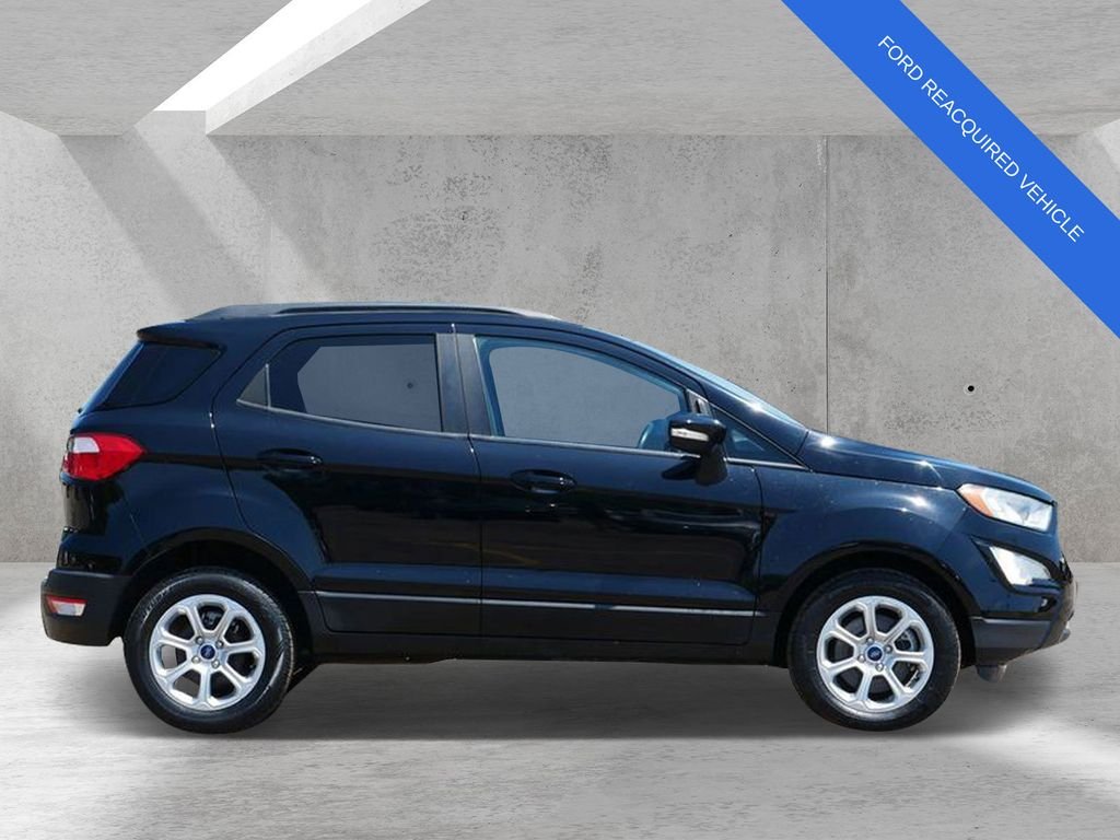 Used 2020 Black Ford SE image 2