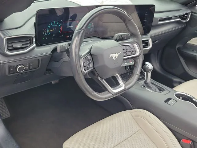 2024 Ford Mustang EcoBoost - Photo 17