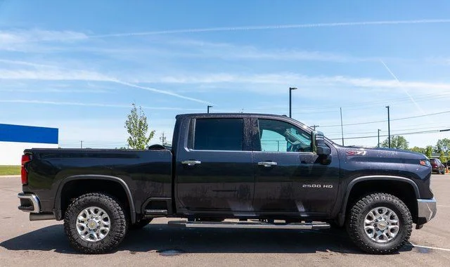 Used 2024 Gray Chevrolet LTZ image 5