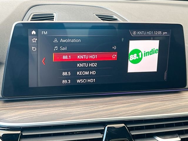 Used 2019 Black BMW 540i image 16