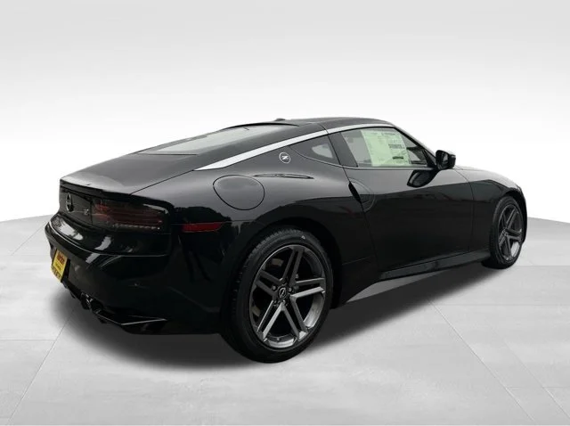 New 2027 Black Diamond Pearl Nissan Sport image 7