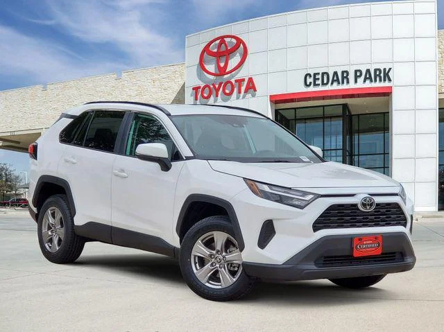 Certified Used 2025 White Toyota XLE image 28