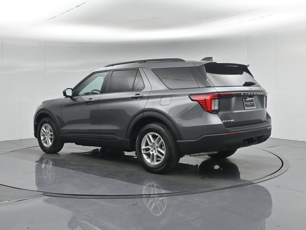 New 2026 Carbonized Gray Metallic Ford Active image 6