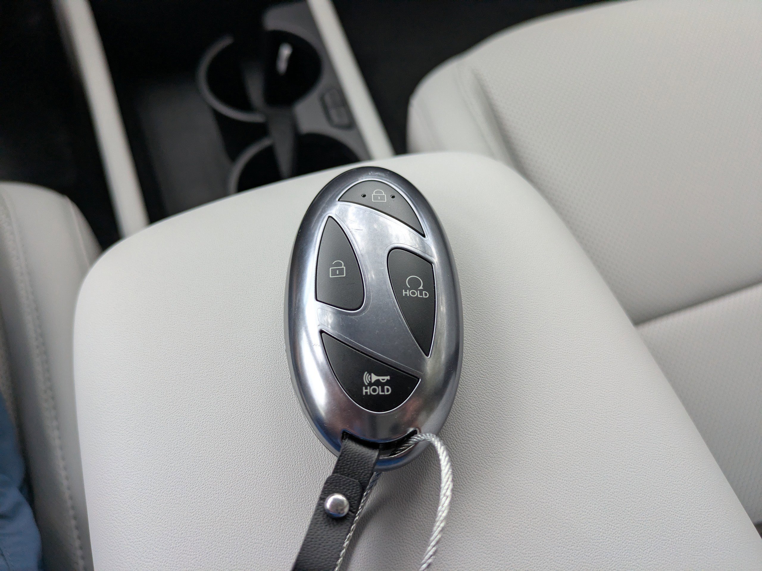 New 2026 Cyber Gray Metallic Hyundai SEL Premium FWD image 27