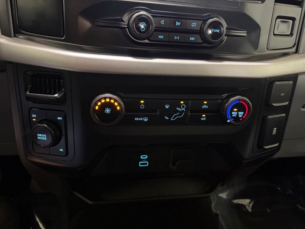 2022 Ford F-150 XLT - Photo 25