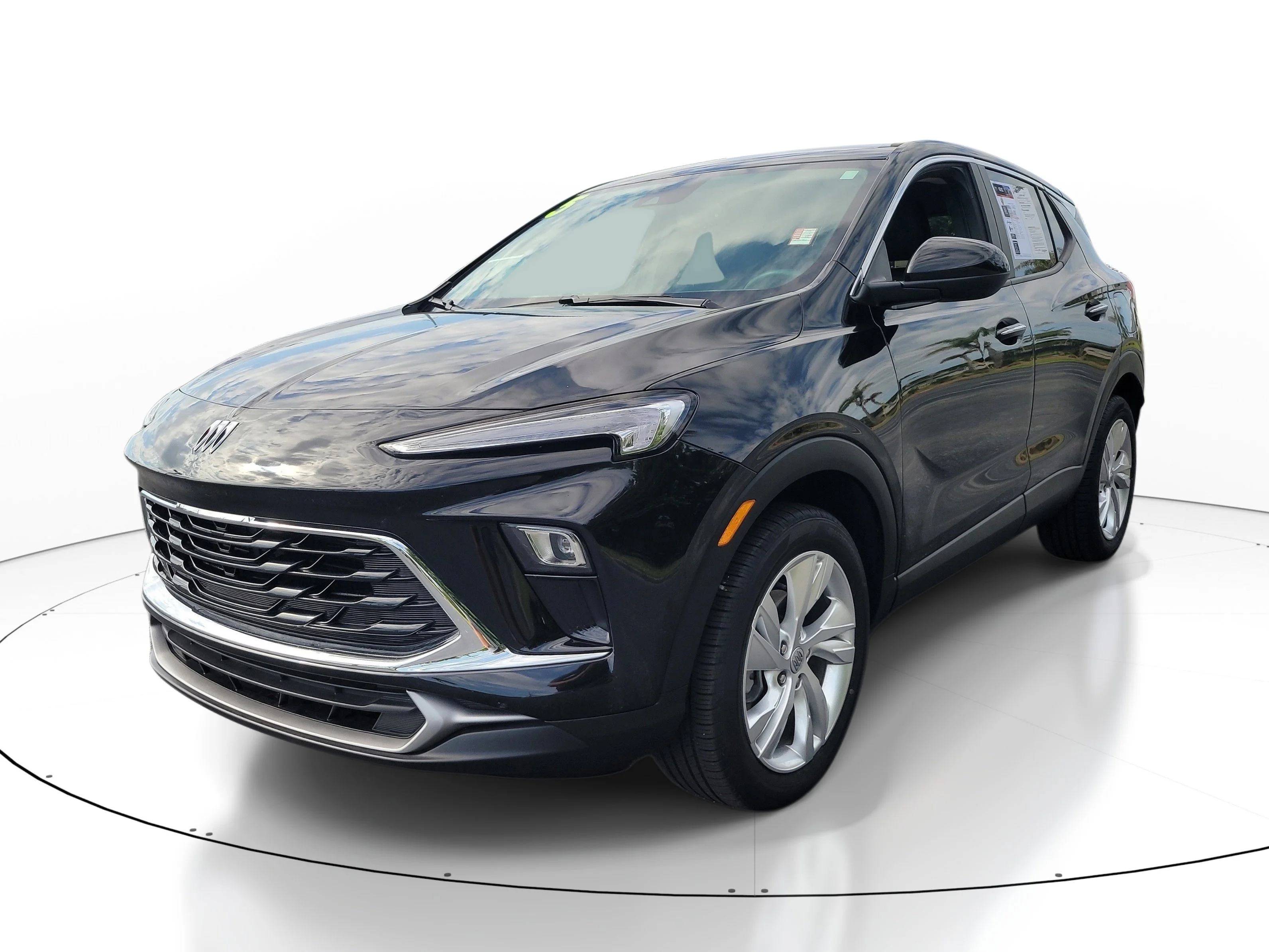 Used 2025 Ebony Twilight Metallic Buick Preferred image 3
