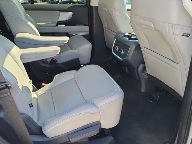 Certified Used 2025 Silver Metallic Ford Active image 18