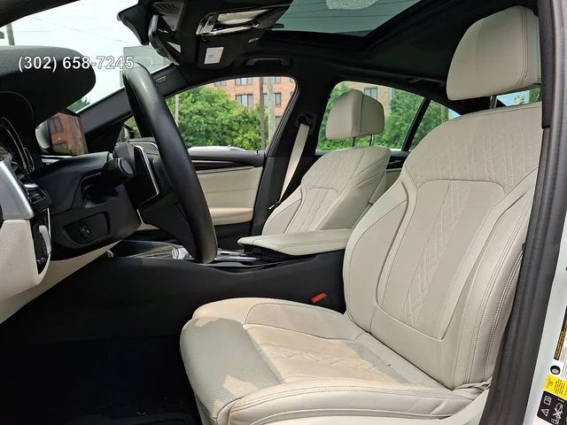 Used 2019 Mineral White Metallic BMW 530i xDrive image 12