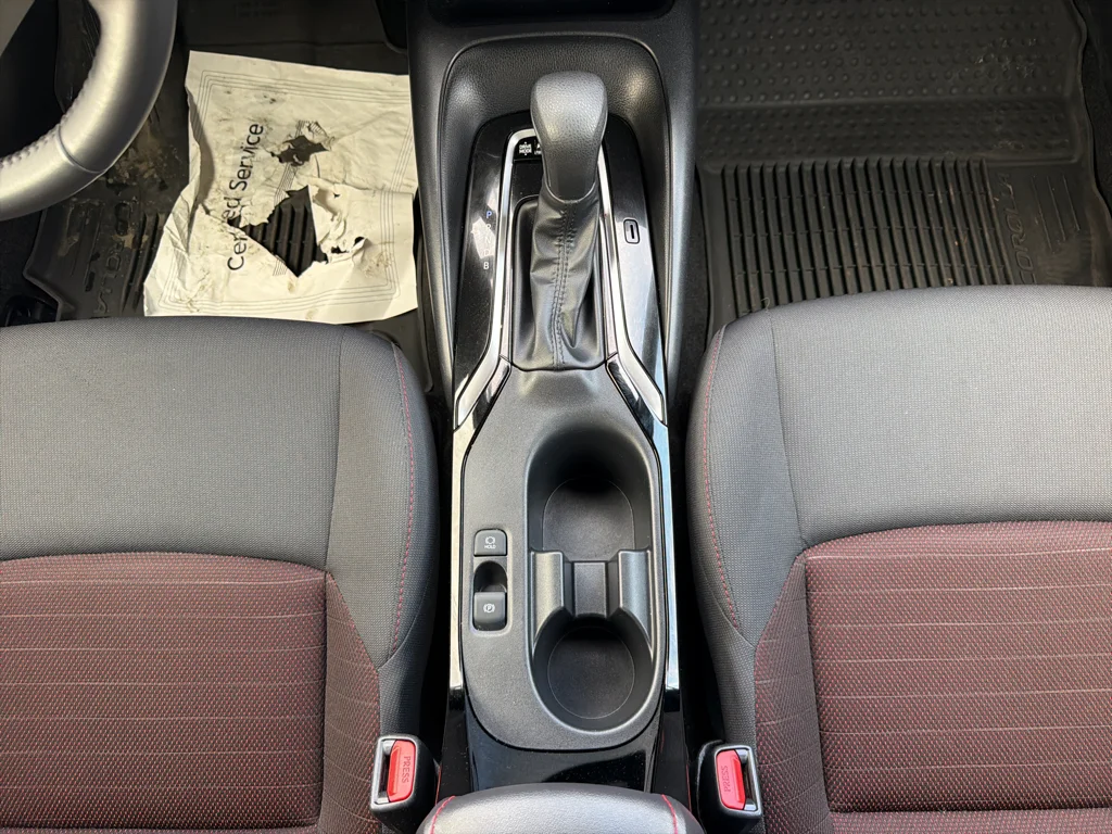 Used 2023 Blueprint Toyota Hybrid SE image 18