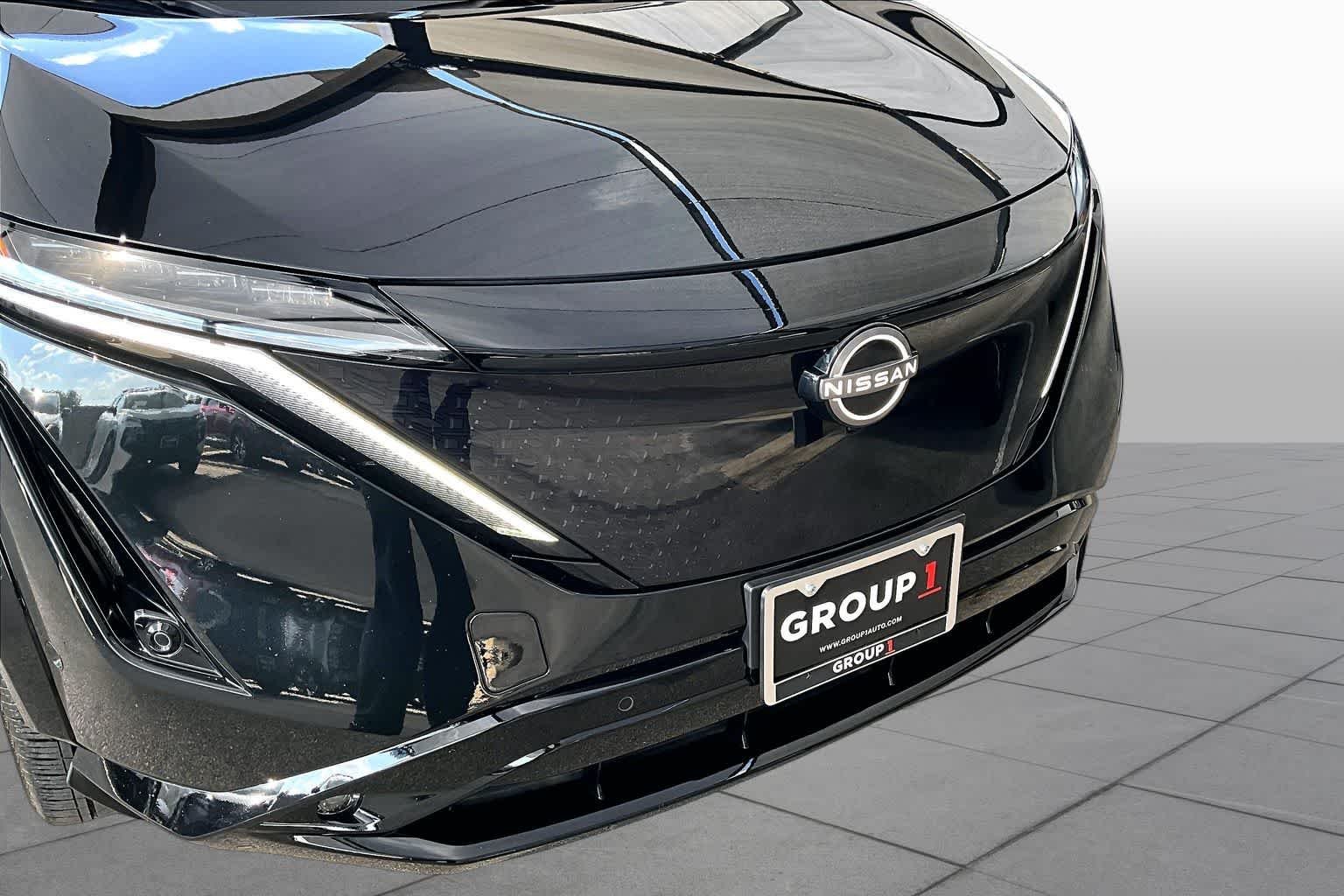 Used 2024 Black Diamond Pearl Nissan PLATINUM+ image 29