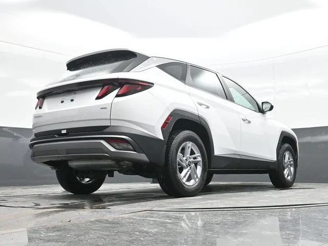 New 2026 White Hyundai SE image 26