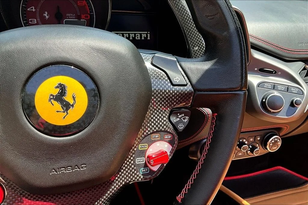Used 2012 Rosso Corsa Ferrari  image 12