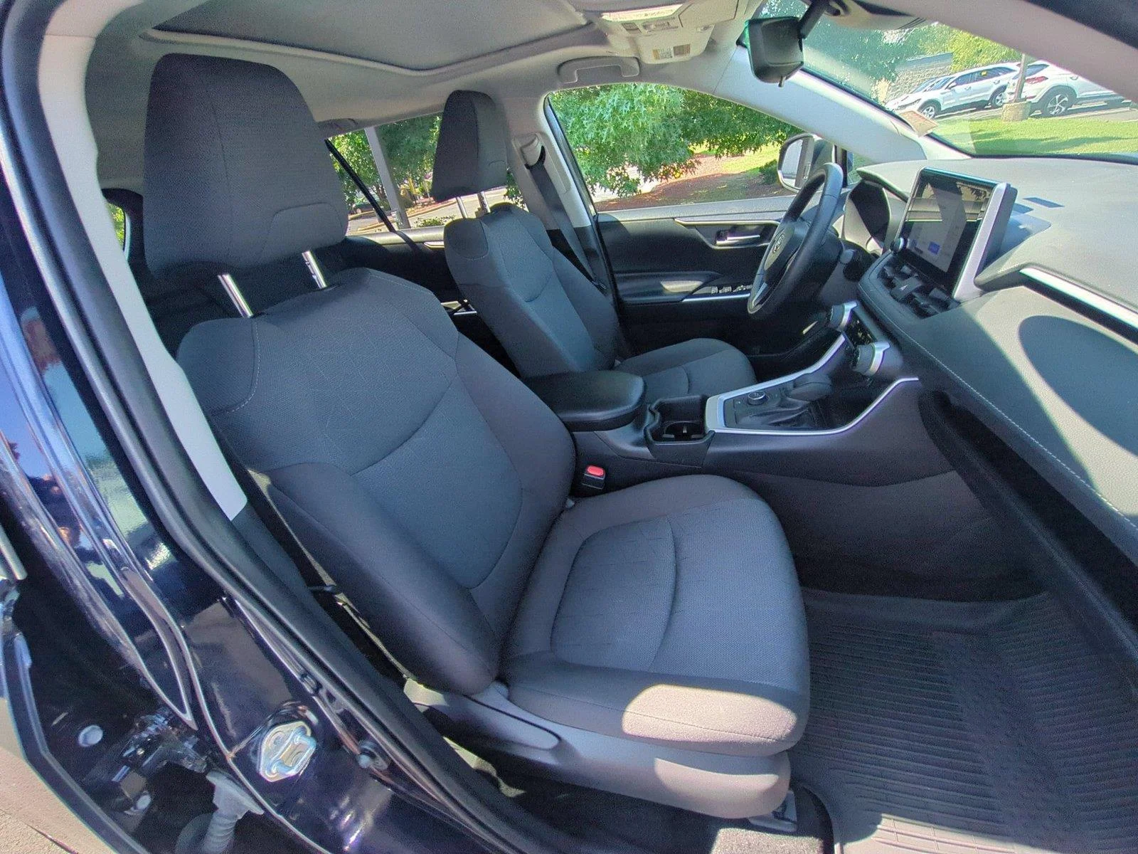 Used 2024 Blueprint Toyota Hybrid XLE image 39