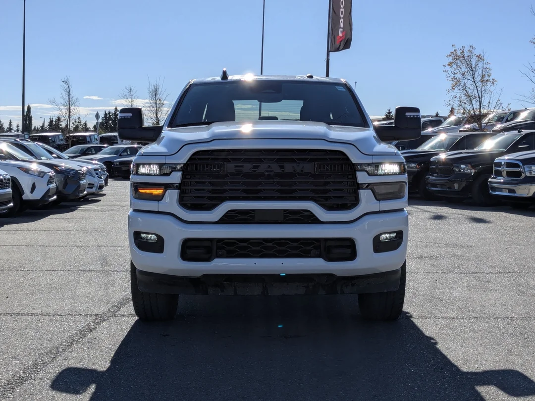 New 2026 White RAM Big Horn - - 5th W & Gooseneck Prep - Level 1 Plus Grp - Cummins HO & More! image 3