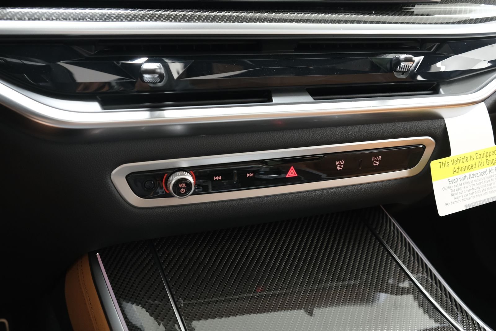 New 2026 Carbon Black Metallic BMW M60i image 28