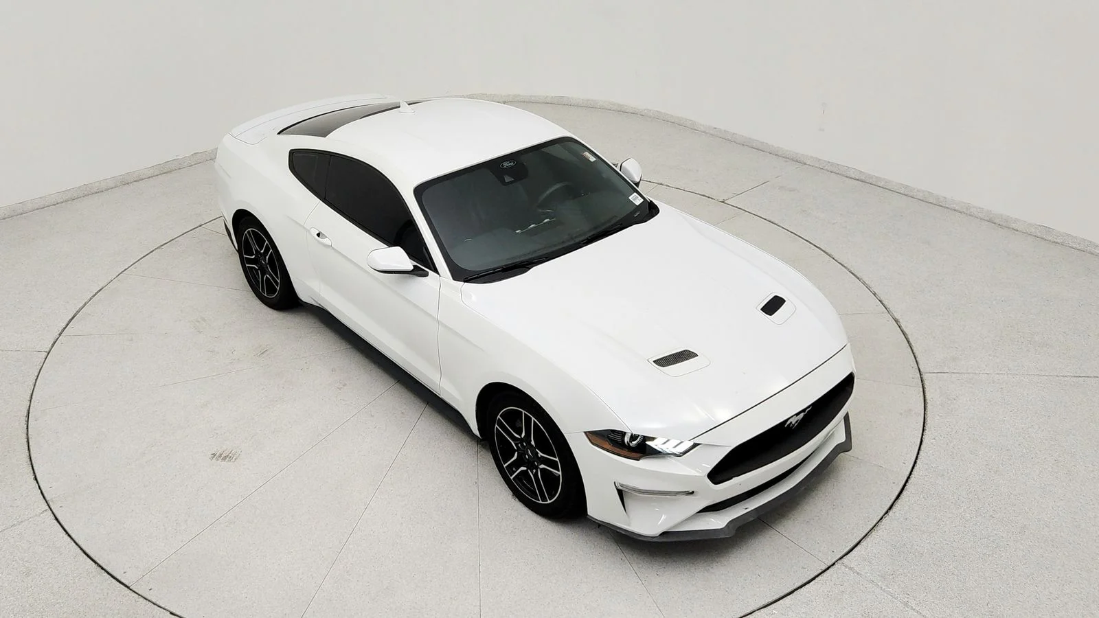 Used 2022 White Ford EcoBoost Premium image 15