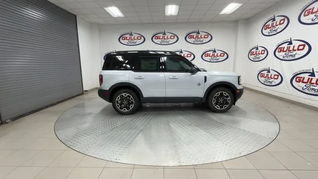 New 2026 Space White Metallic Ford Outer Banks image 11