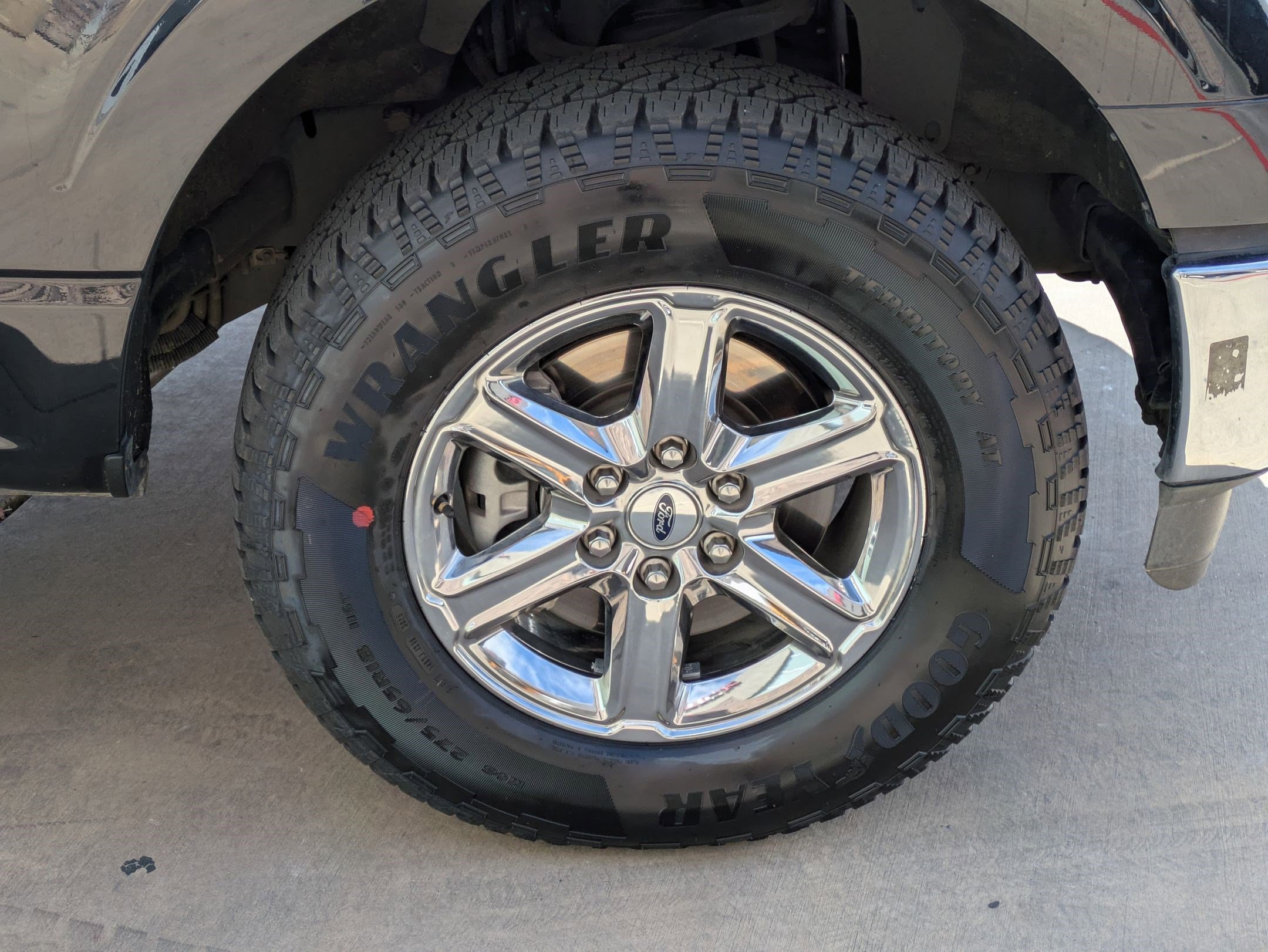 Used 2024  Ford XLT image 12