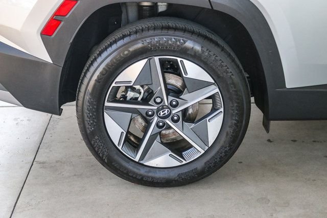 2025 Hyundai Tucson SEL Convenience - Photo 11