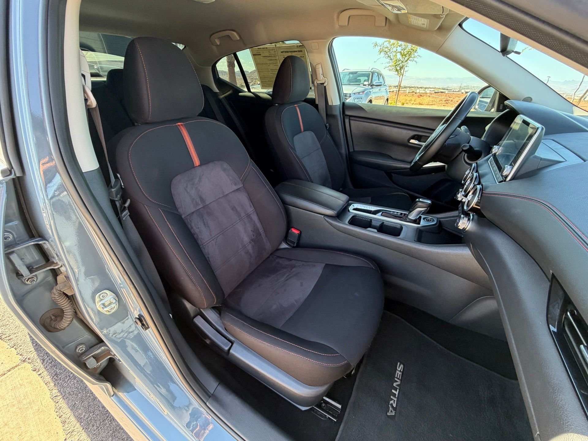 Used 2025 Gray Nissan SR image 50