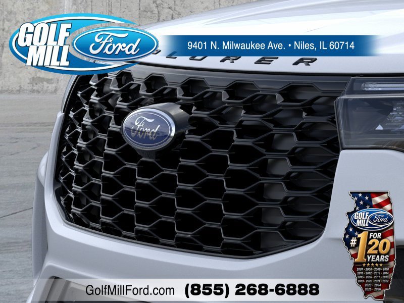 New 2026 Space White Metallic Ford ST-Line image 17