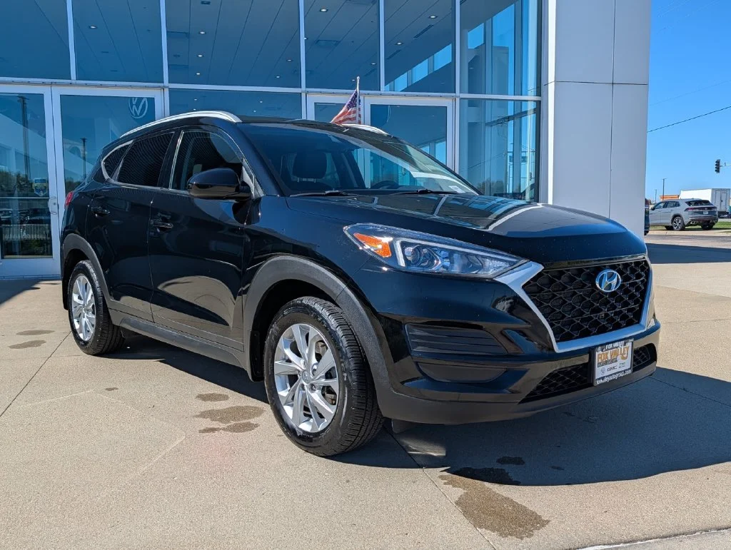 Used 2019 Hyundai Tucson Value with VIN KM8J3CA40KU936285 for sale in Crystal Lake, IL