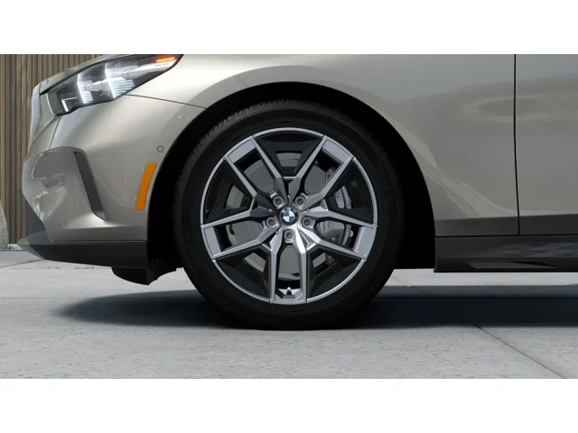 New 2027 Oxide Grey Metallic BMW 540i xDrive image 7