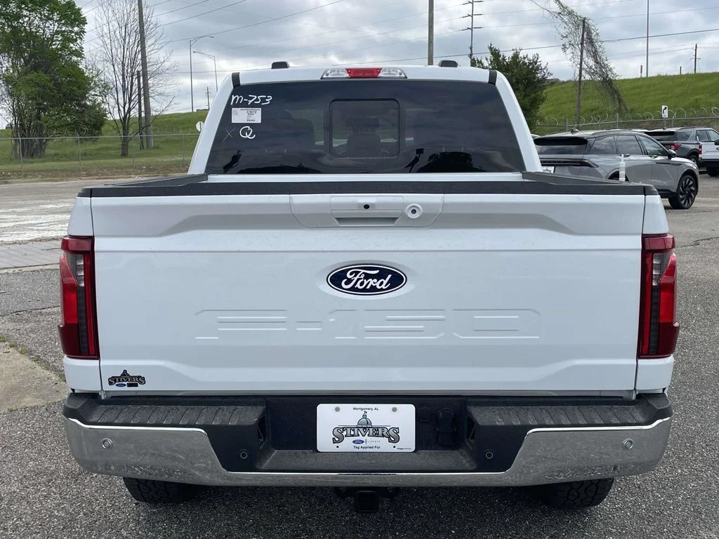 New 2026 White Ford XLT image 4