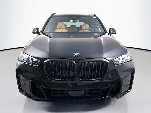 New 2026 Black Sapphire Metallic BMW xDrive50e image 2