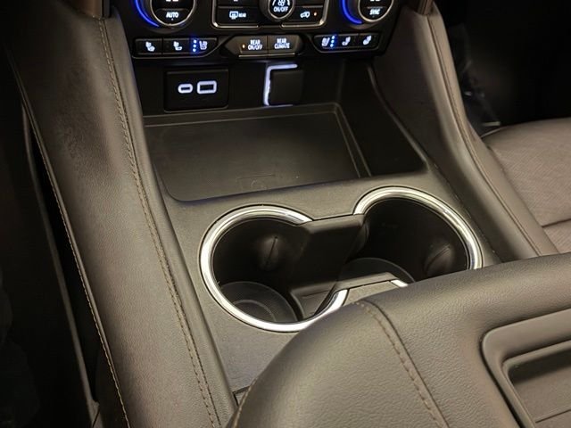 Used 2023 Black Chevrolet High Country image 37