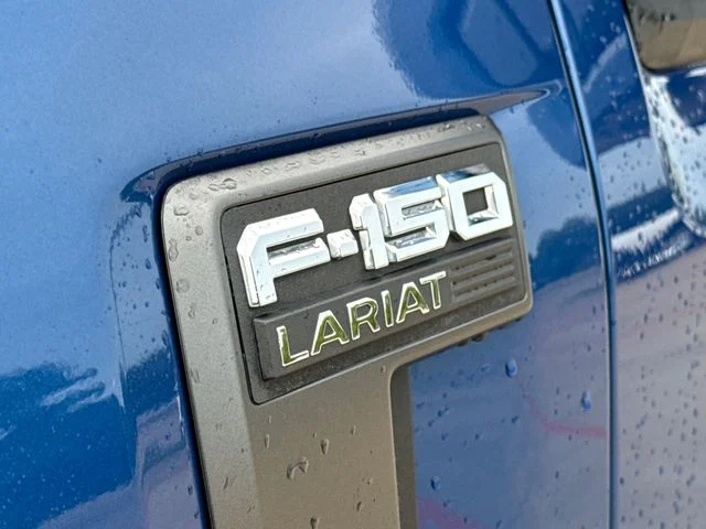 Used 2023 Blue Ford Lariat image 5