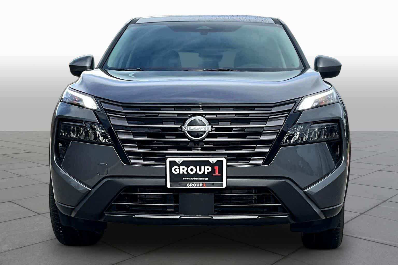 New 2026 Gun Metallic Nissan SV image 3