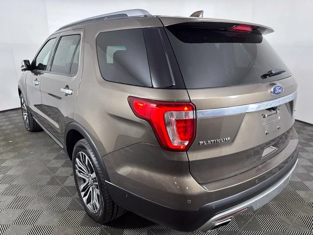 Used 2016 Brown Ford Platinum image 6