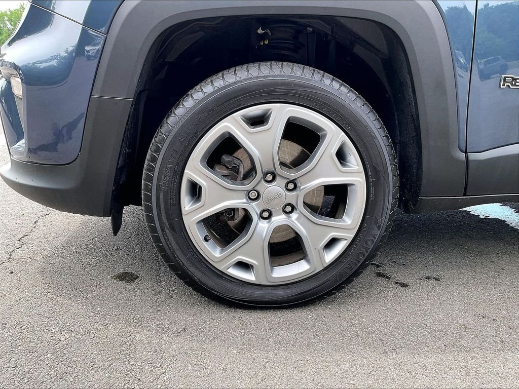 Used 2020 Blue Jeep Limited image 22