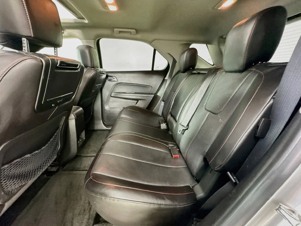 Used 2015 Silver Chevrolet LTZ image 28