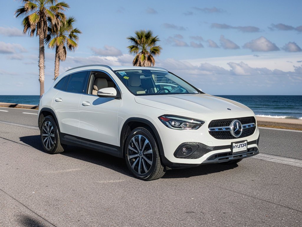 Used 2021  Mercedes-Benz GLA 250 image 4