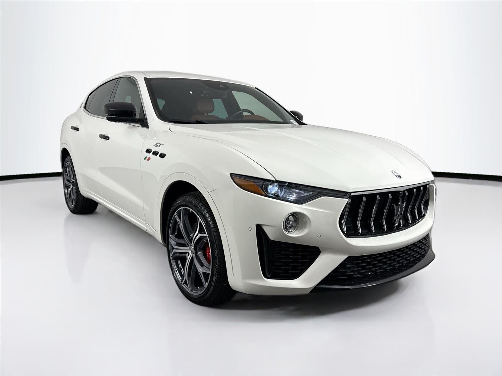 2022 Maserati Levante GT photo 4