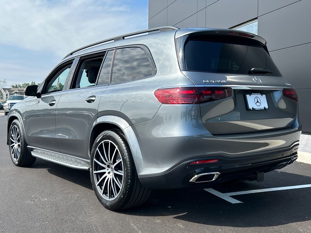 New 2026 Selenite Grey Metallic Mercedes-Benz GLS 450 image 5
