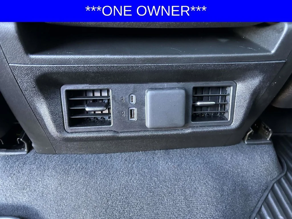 Used 2025 Sterling Gray Metallic Chevrolet LT (2FL) image 14