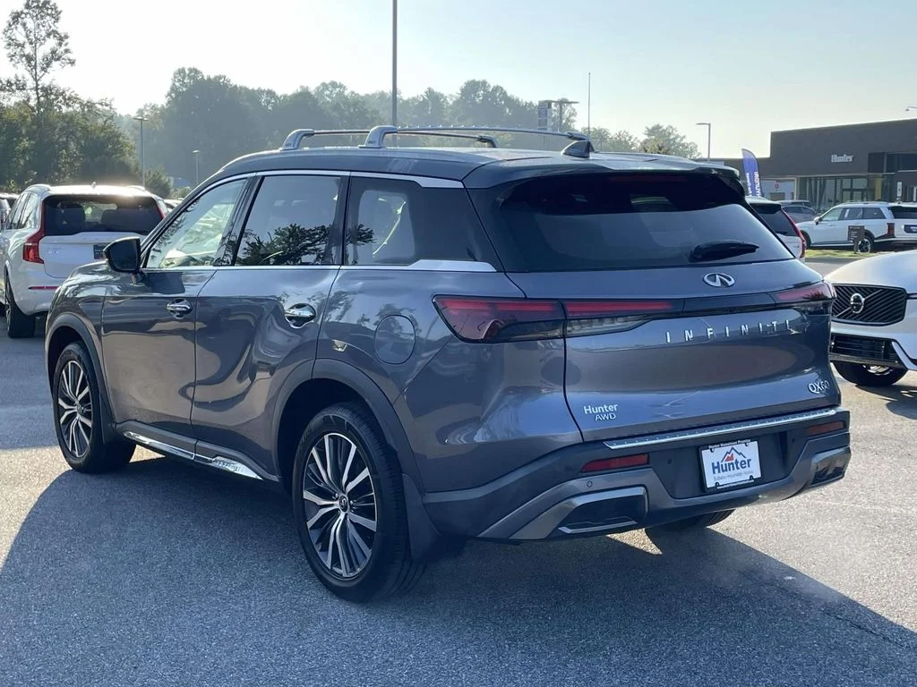Used 2023 Moonbow Blue INFINITI SENSORY image 27