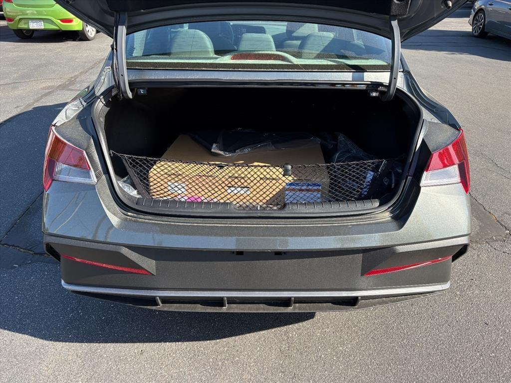 New 2026 Amazon Gray Pearl (a5g) Hyundai SEL Sport image 59