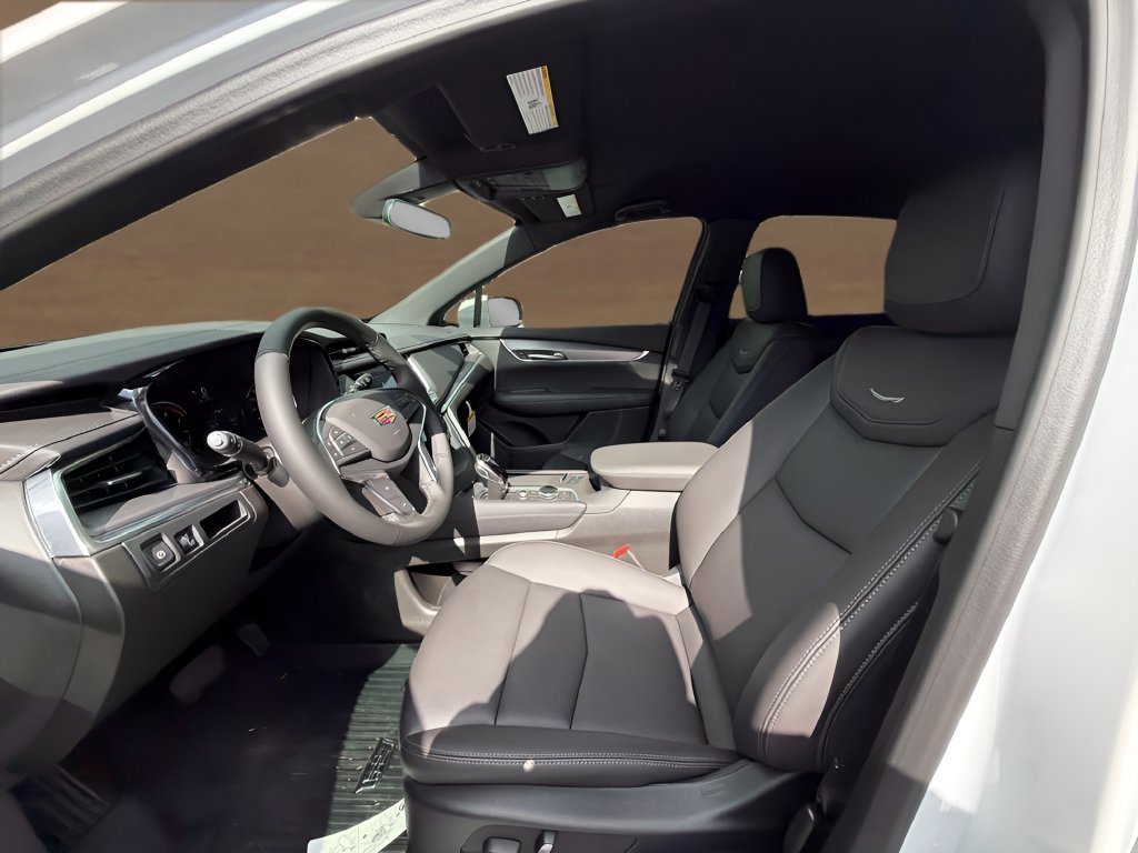 2026 Cadillac XT5 Luxury - Photo 10