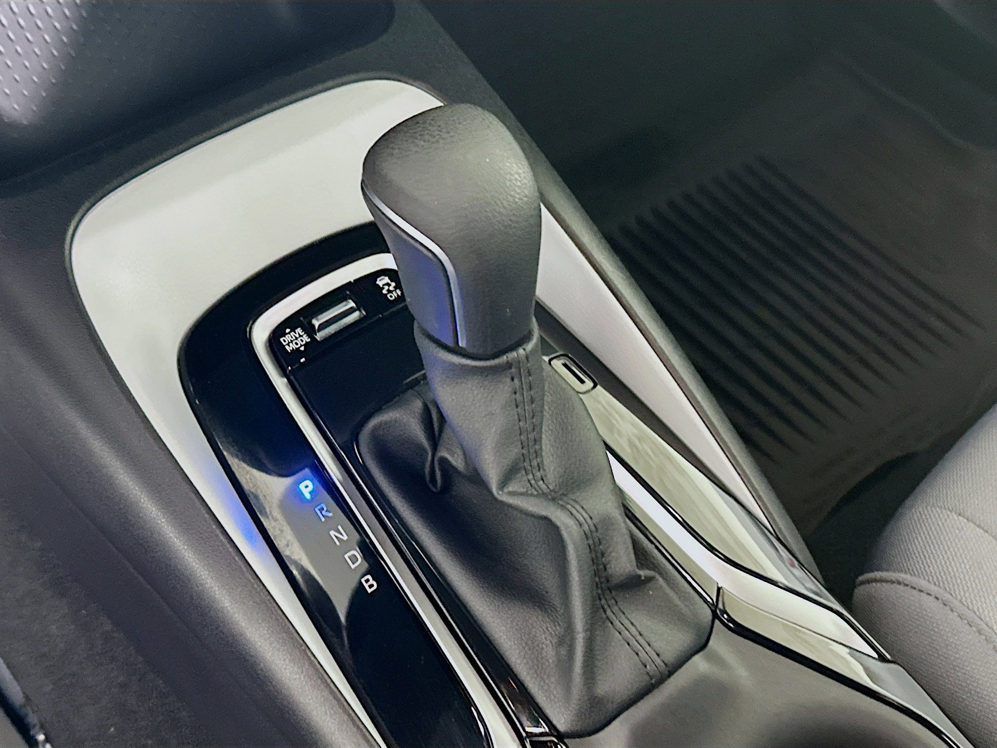 Used 2025 Blueprint Toyota SE image 21