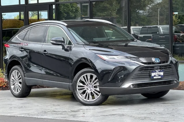 2022 Toyota Venza LE