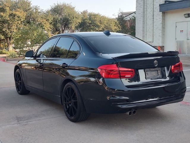 Used 2018 Black BMW 330i image 5