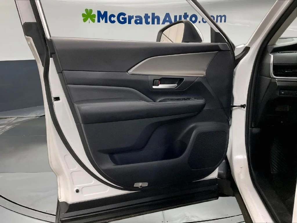 Certified Used 2024 Beige Toyota XLE image 27