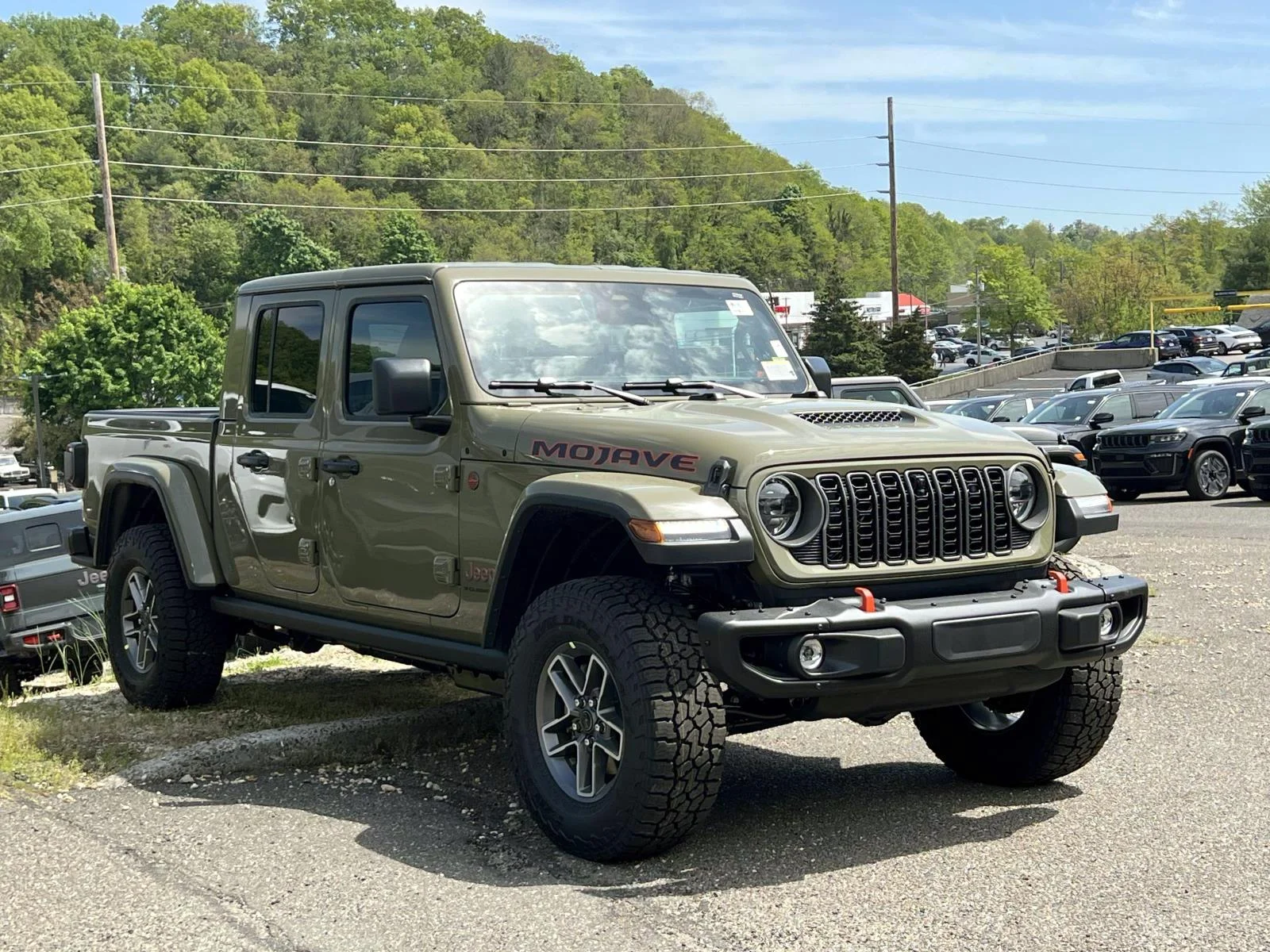 2026 Jeep Gladiator Mojave X Auto's photo