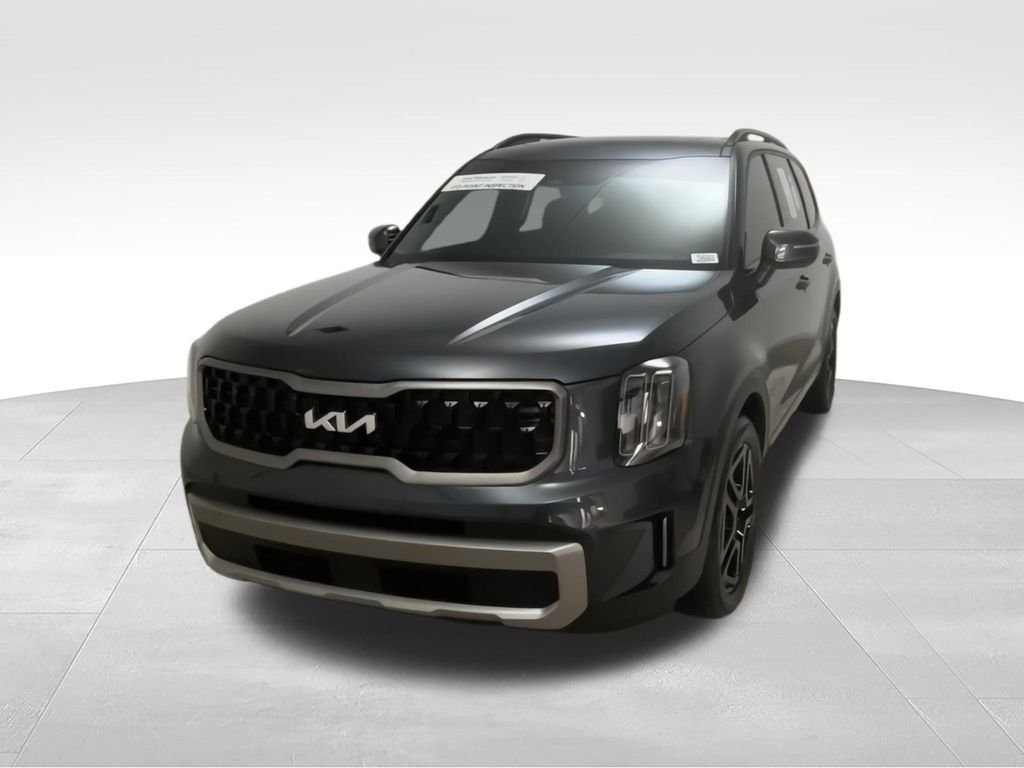 Used 2023 Gray Kia EX X-Line image 5