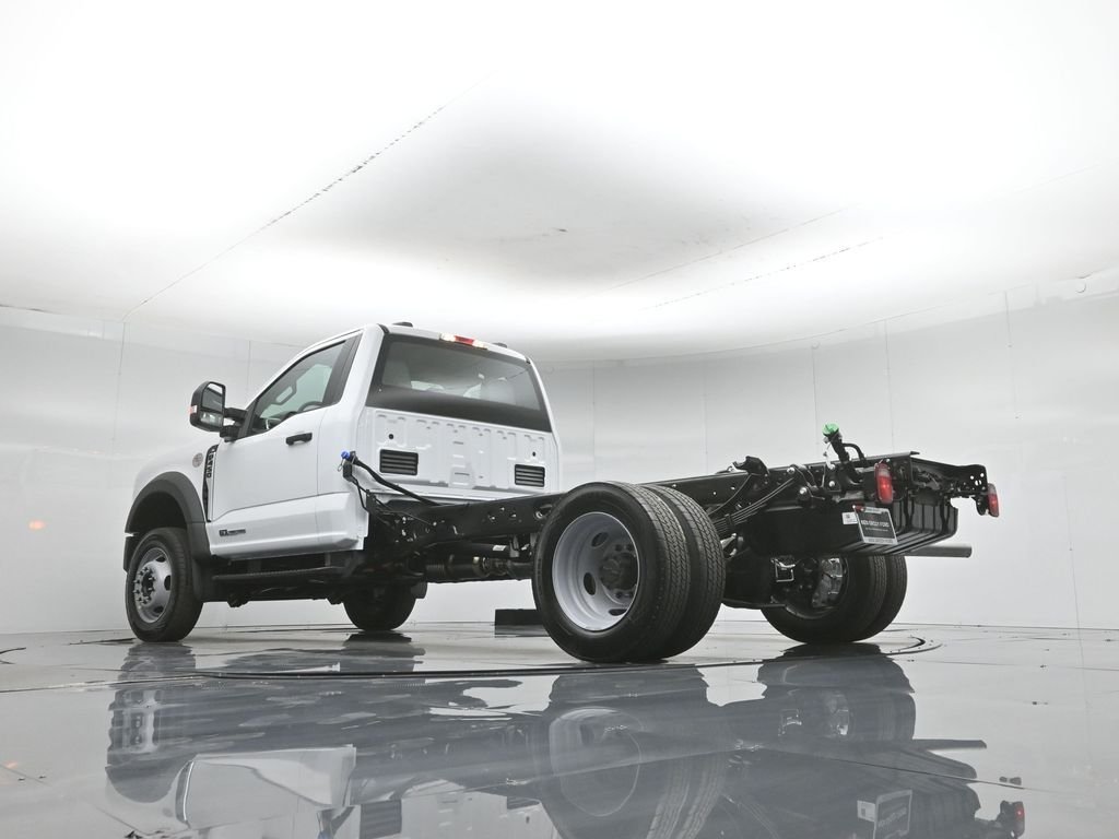 2026 Ford F-450 XL Regular Cab 169-In DRW's photo